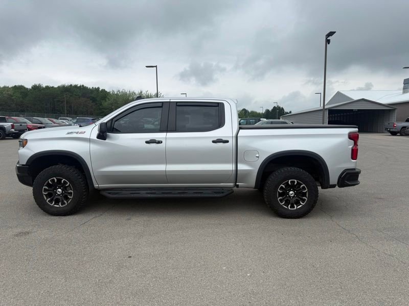Used 2022 Chevrolet Silverado 1500 ZR2 w/ Technology Package AWD/4WD image 9