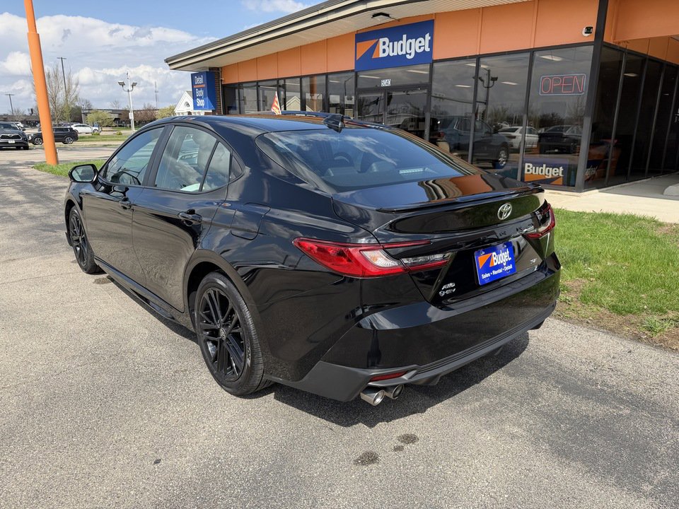 Used 2025 Toyota Camry SE w/ Multimedia Upgrade Package AWD/4WD image 3
