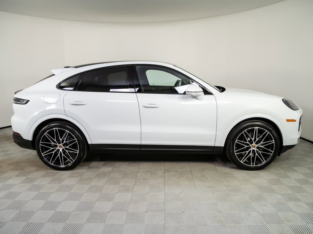 New 2026 Porsche Cayenne S image 28