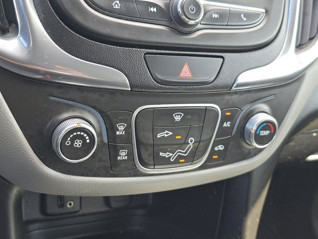 Used 2018 Chevrolet Equinox LS FWD image 31