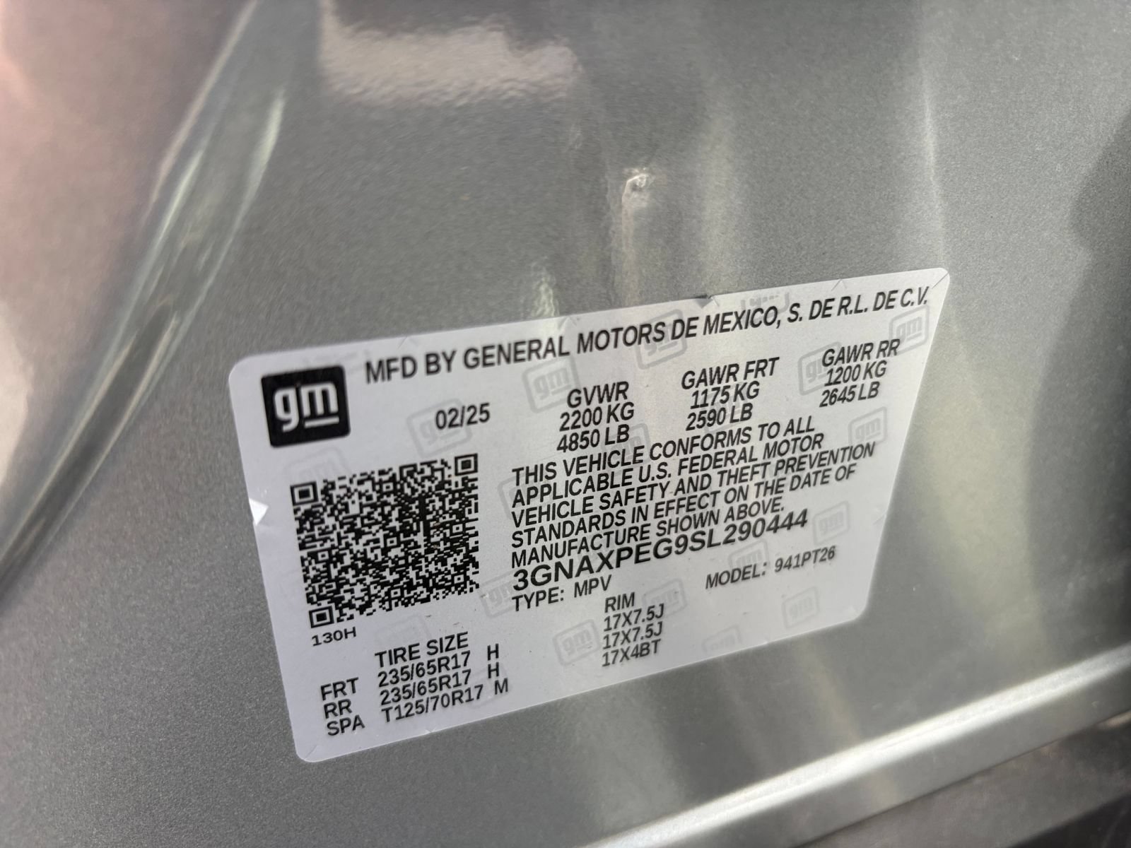 Used 2025 Chevrolet Equinox LT AWD/4WD image 29