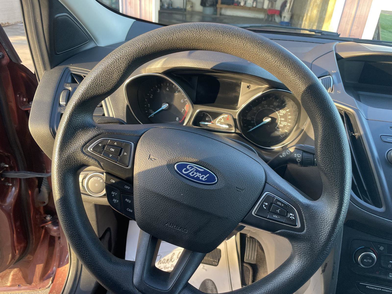 Used 2018 Ford Escape SE AWD/4WD image 16