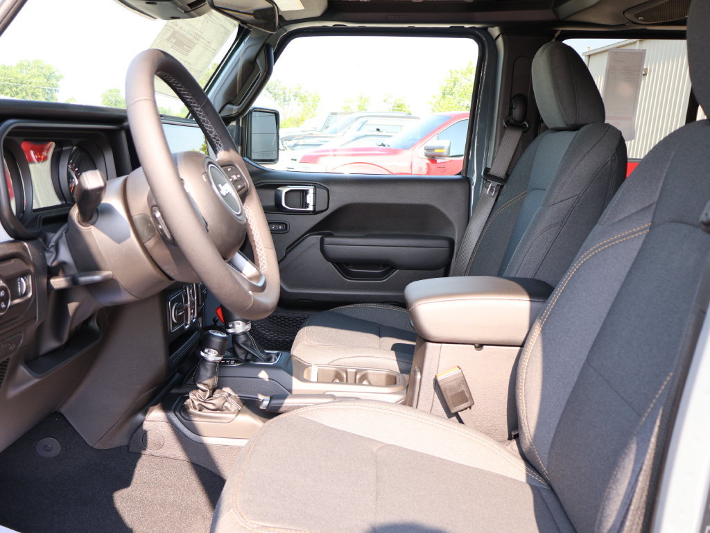 New 2026 Jeep Gladiator Sport AWD/4WD image 21