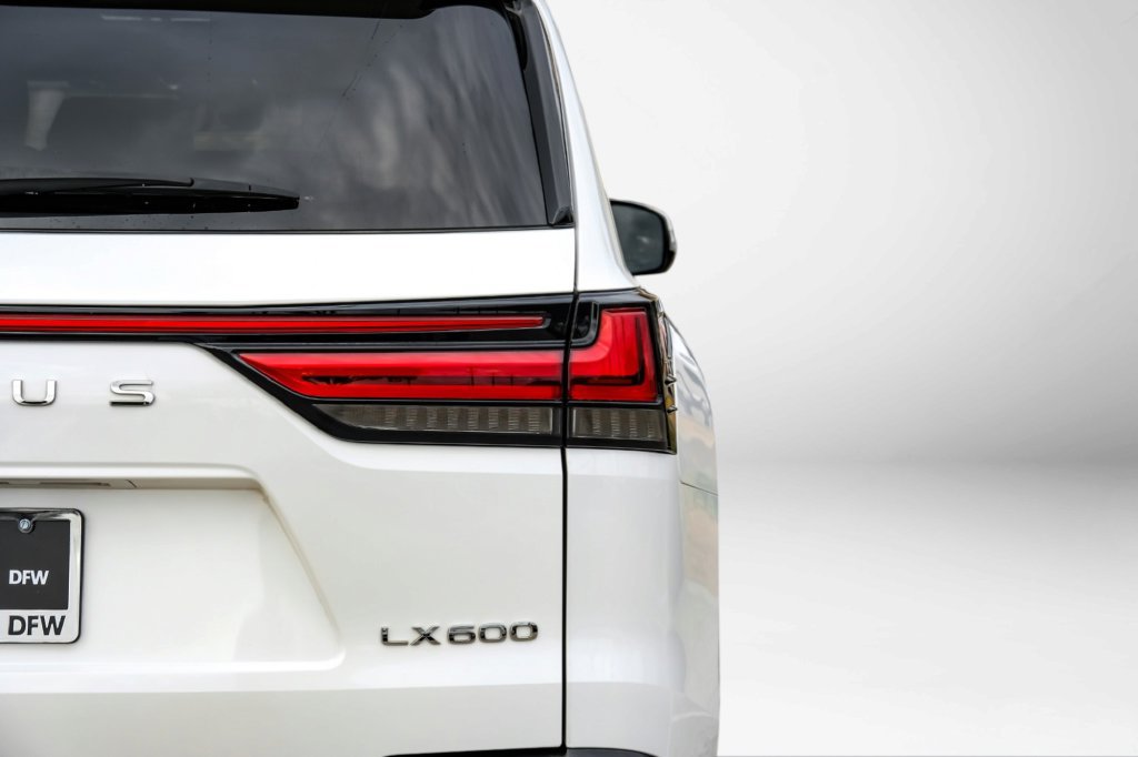 Used 2024 Lexus LX 600 F Sport AWD/4WD image 60