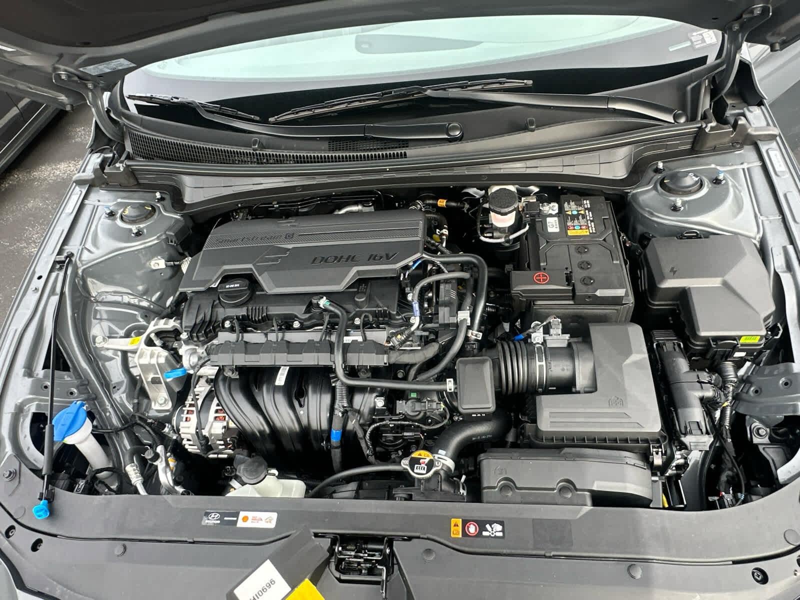 New 2026 Hyundai Elantra SE FWD image 30