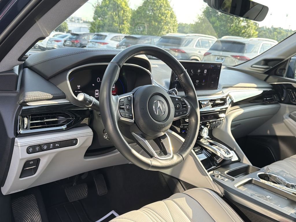 Used 2025 Acura MDX SH-AWD w/ Advance Package image 10