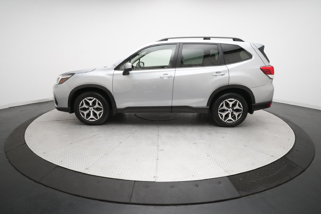 Used 2019 Subaru Forester Premium AWD/4WD image 25