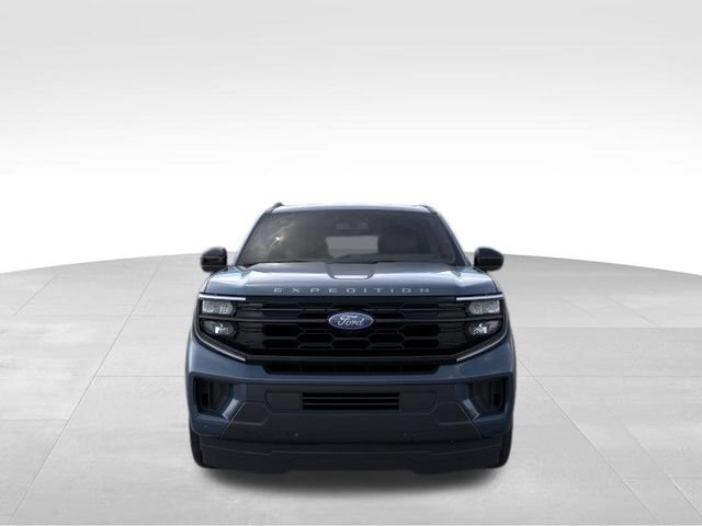 New 2025 Ford Expedition Active RWD image 7