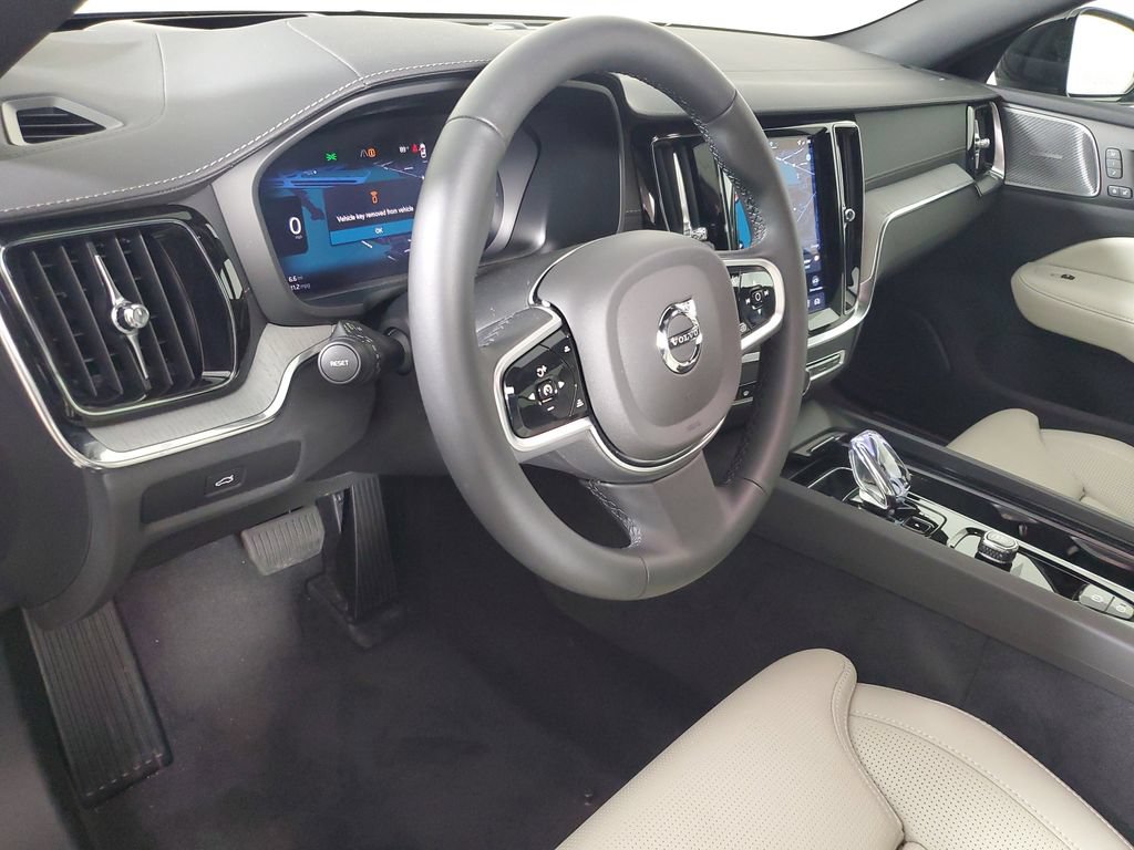 New 2026 Volvo V60 B5 Cross Country Ultra w/ Protection Package Premier AWD/4WD image 24