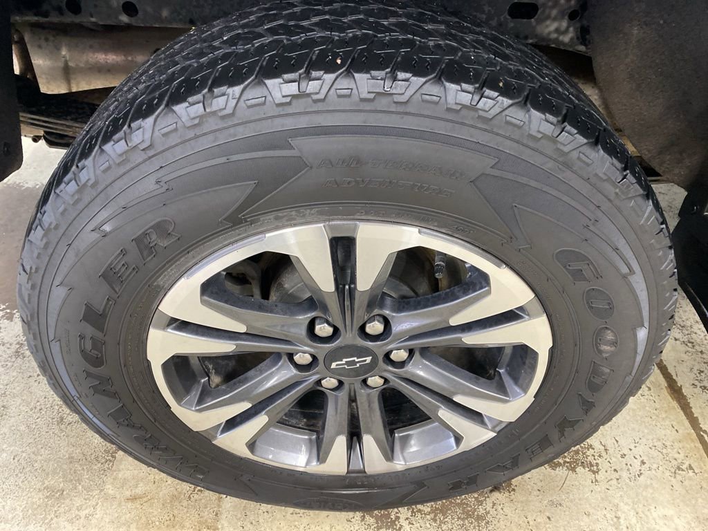 Used 2022 Chevrolet Colorado Z71 w/ Safety Package image 12