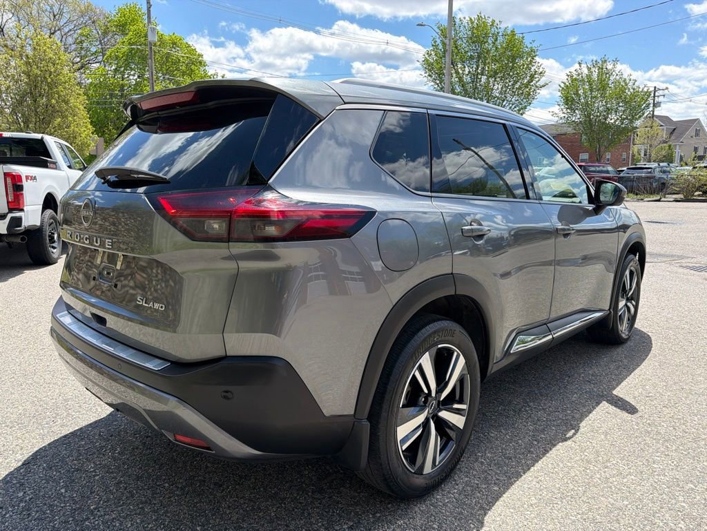 Used 2023 Nissan Rogue SL AWD/4WD image 6