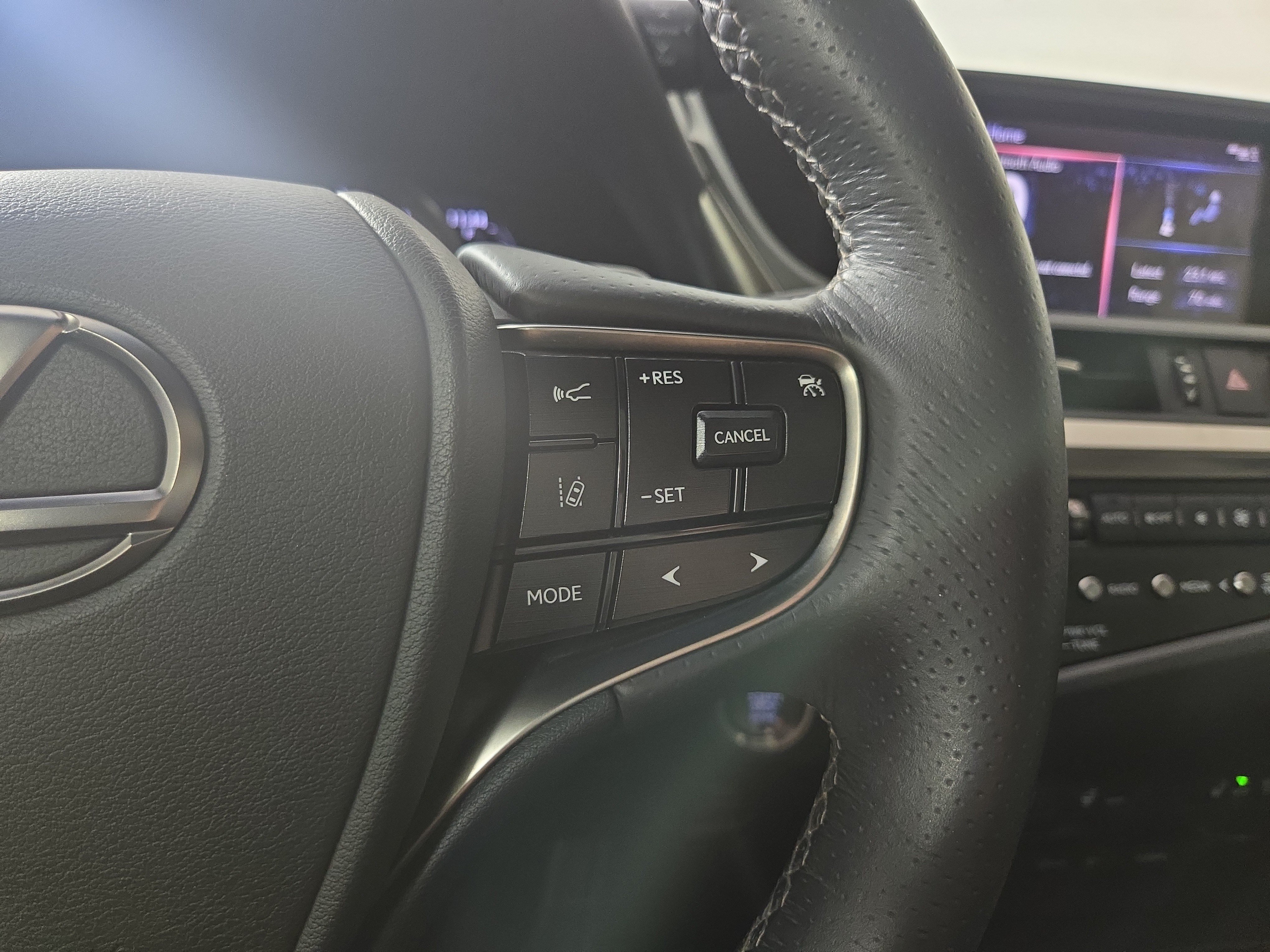 Used 2021 Lexus ES 350 F Sport w/ Accessory Package FWD image 16