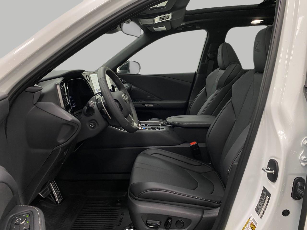 New 2025 Lexus TX 350 AWD image 32