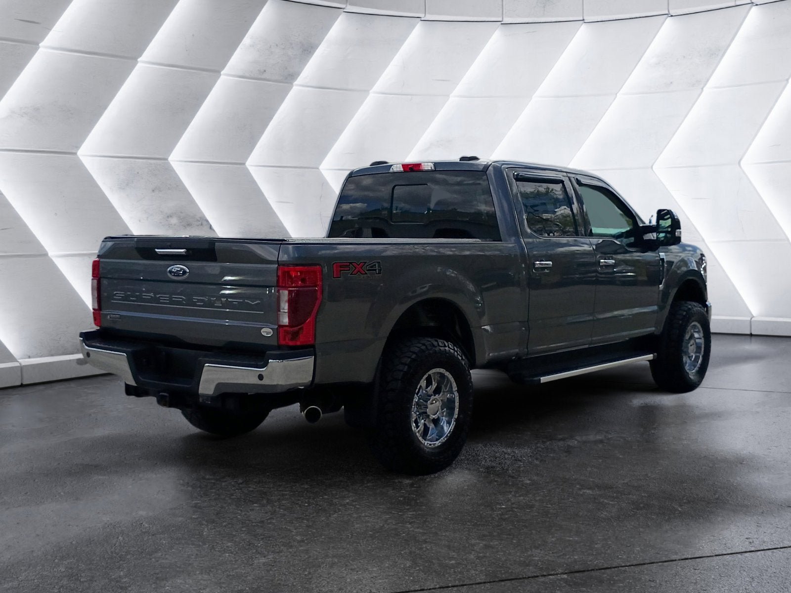 Used 2022 Ford F250 Lariat w/ Chrome Package AWD/4WD image 6