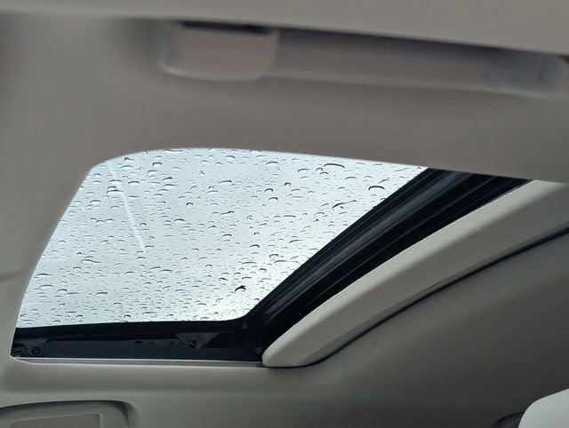 Used 2021 Honda CR-V EX-L image 13