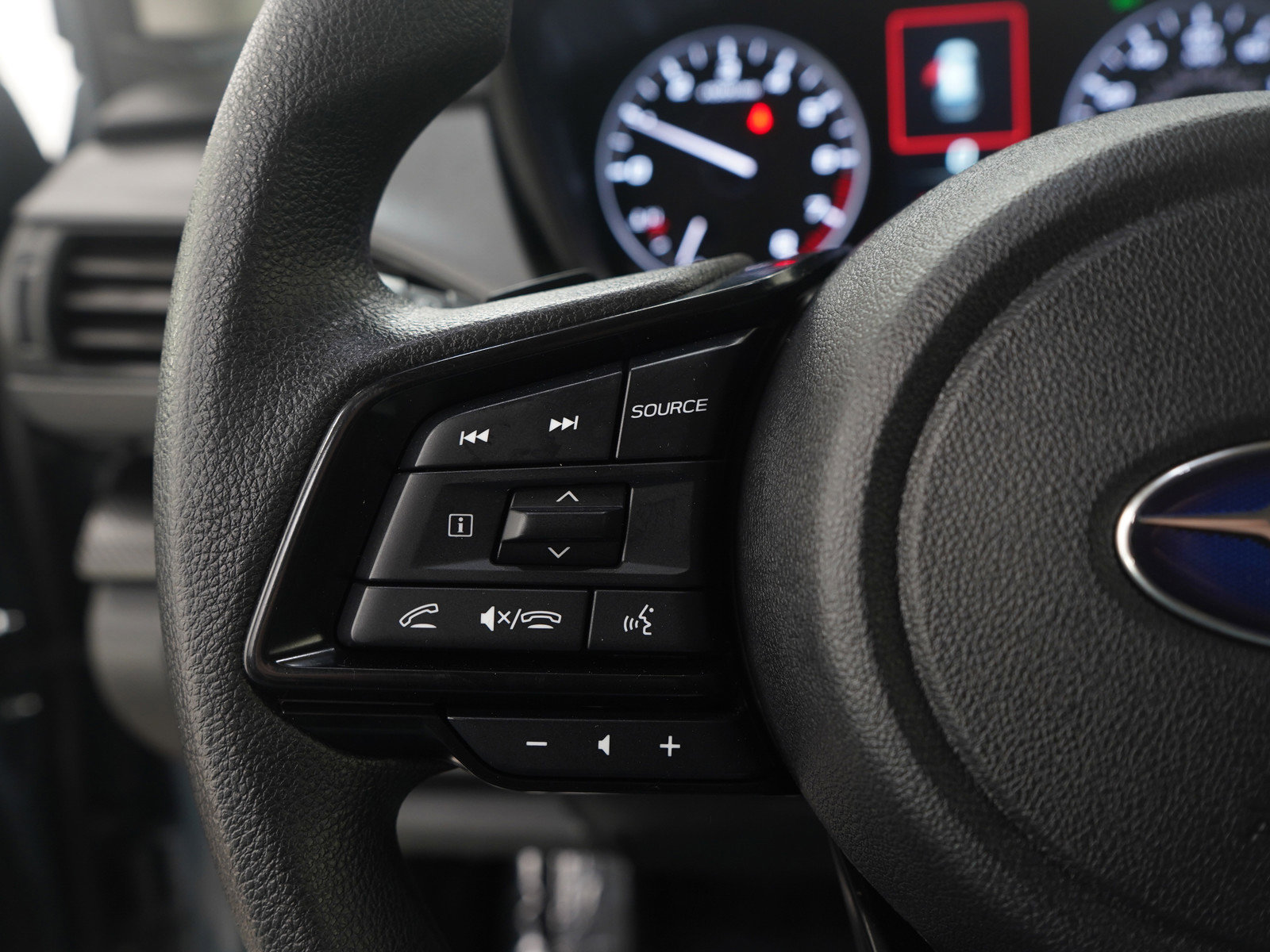 Used 2024 Subaru Crosstrek 2.0i Premium AWD/4WD image 23