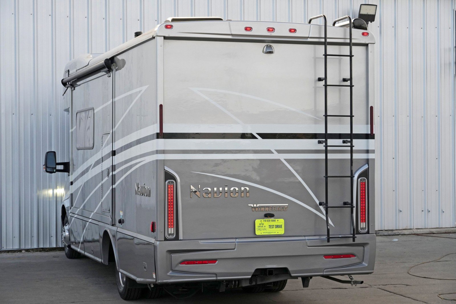 Used 2021 Mercedes-Benz Sprinter 3500 w/ Acoustic Package image 43