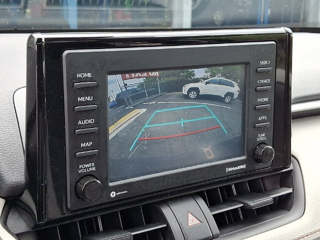 Used 2022 Toyota RAV4 XLE w/ Convenience Package AWD/4WD image 13