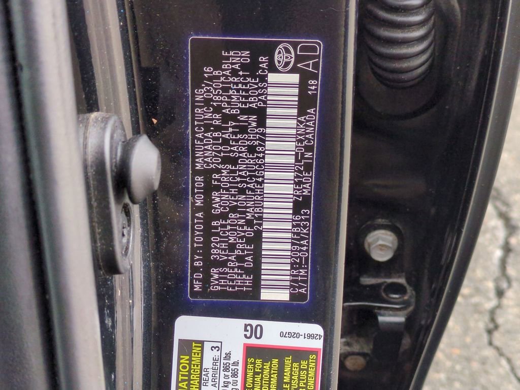 Used 2016 Toyota Corolla LE image 28