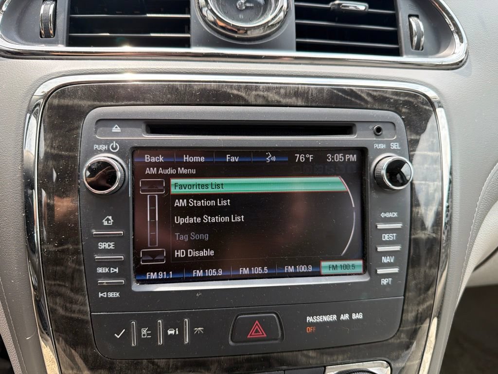 Used 2013 Buick Enclave Leather AWD/4WD image 26