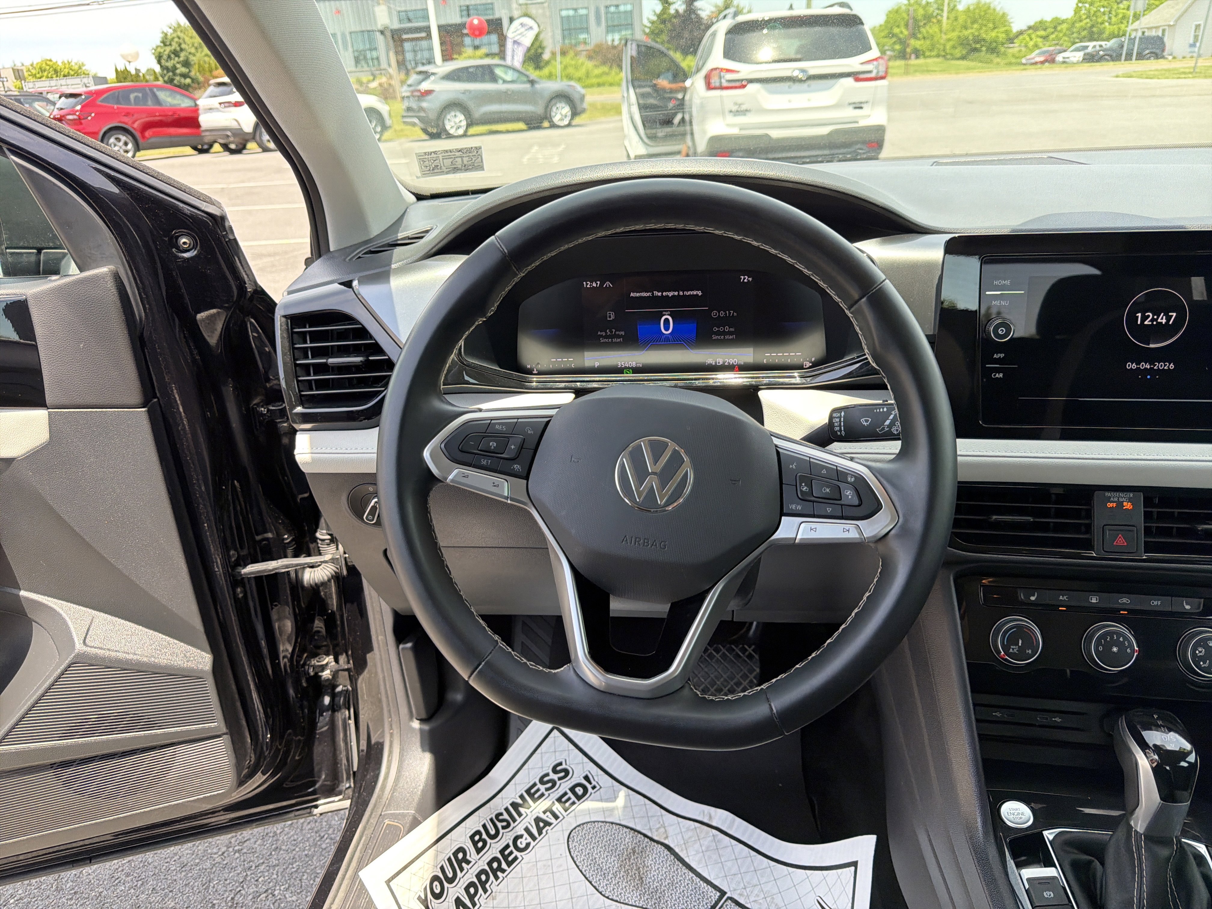 Used 2025 Volkswagen Taos S AWD/4WD image 17