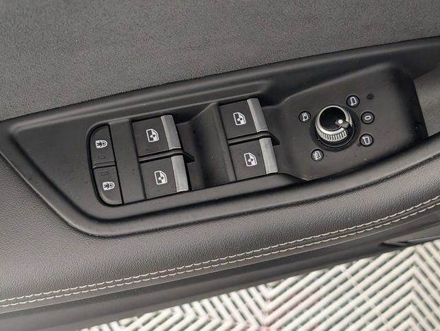 Used 2022 Audi S5 Premium Plus image 11