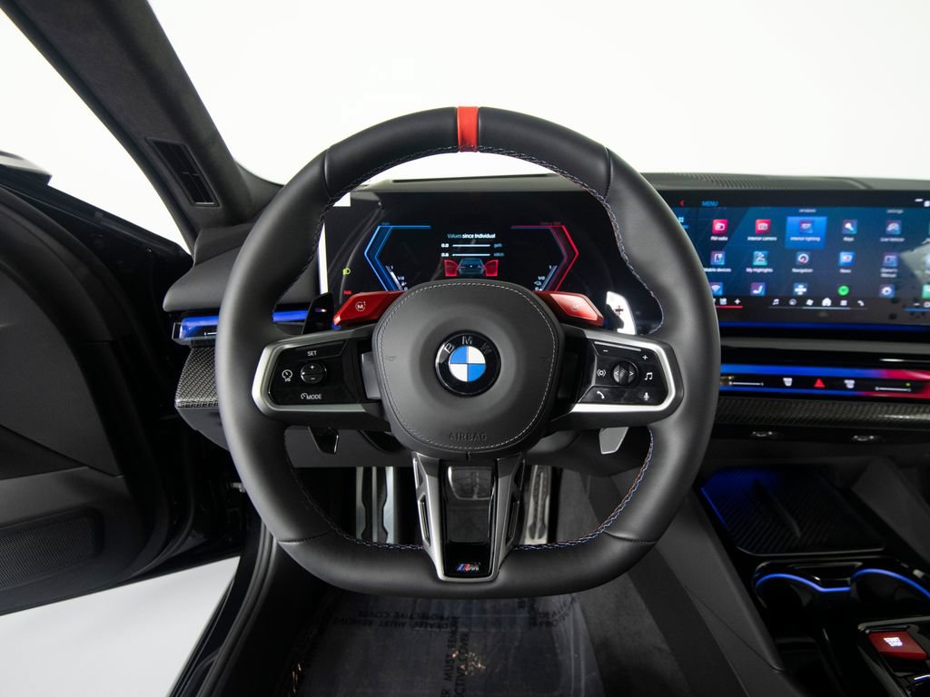 Used 2026 BMW M5 Touring AWD/4WD image 28
