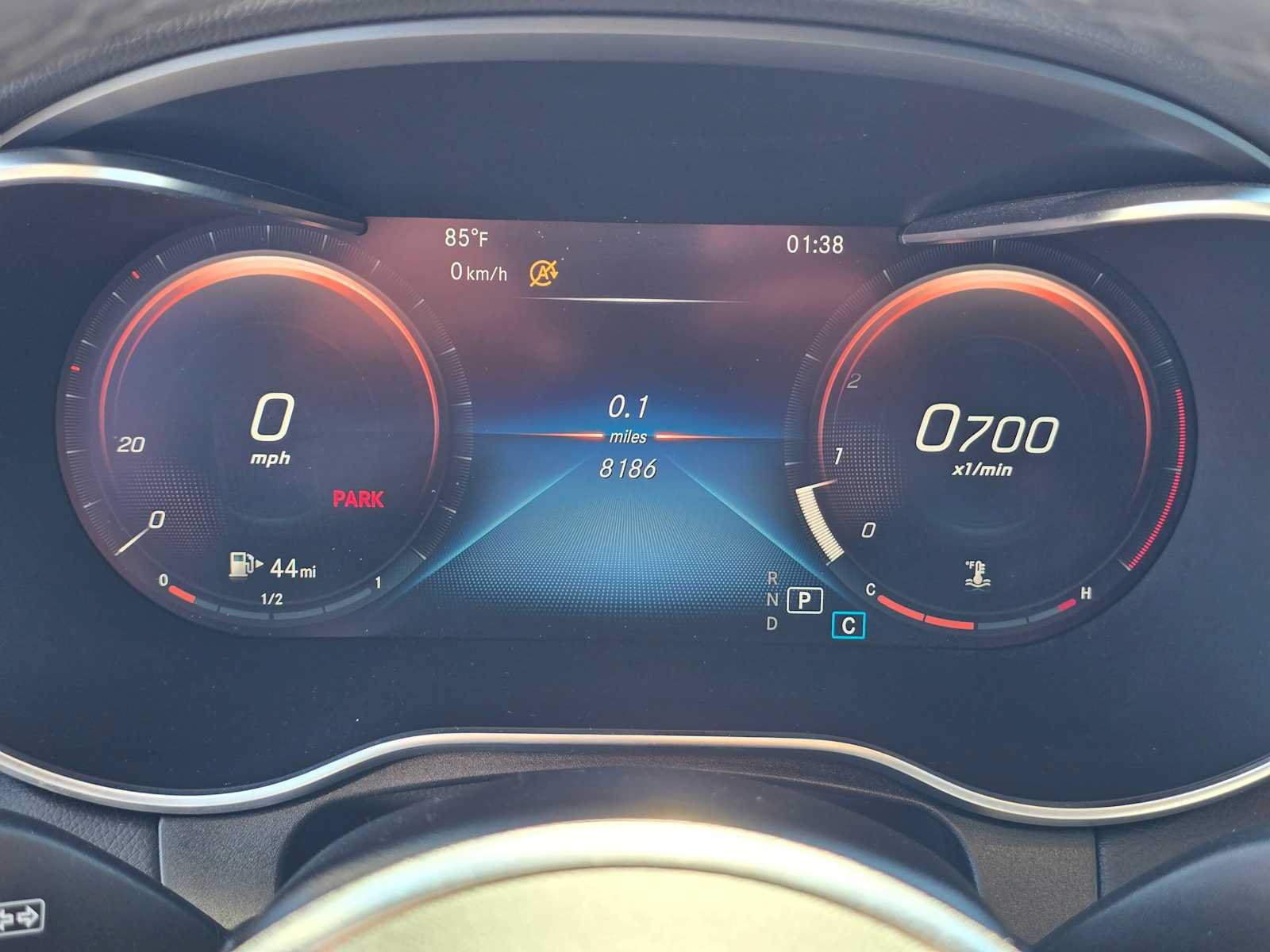 Used 2022 Mercedes-Benz GLC 300 4MATIC image 25