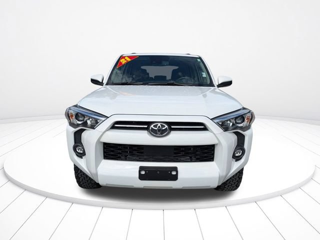 Used 2021 Toyota 4Runner SR5 AWD/4WD image 9