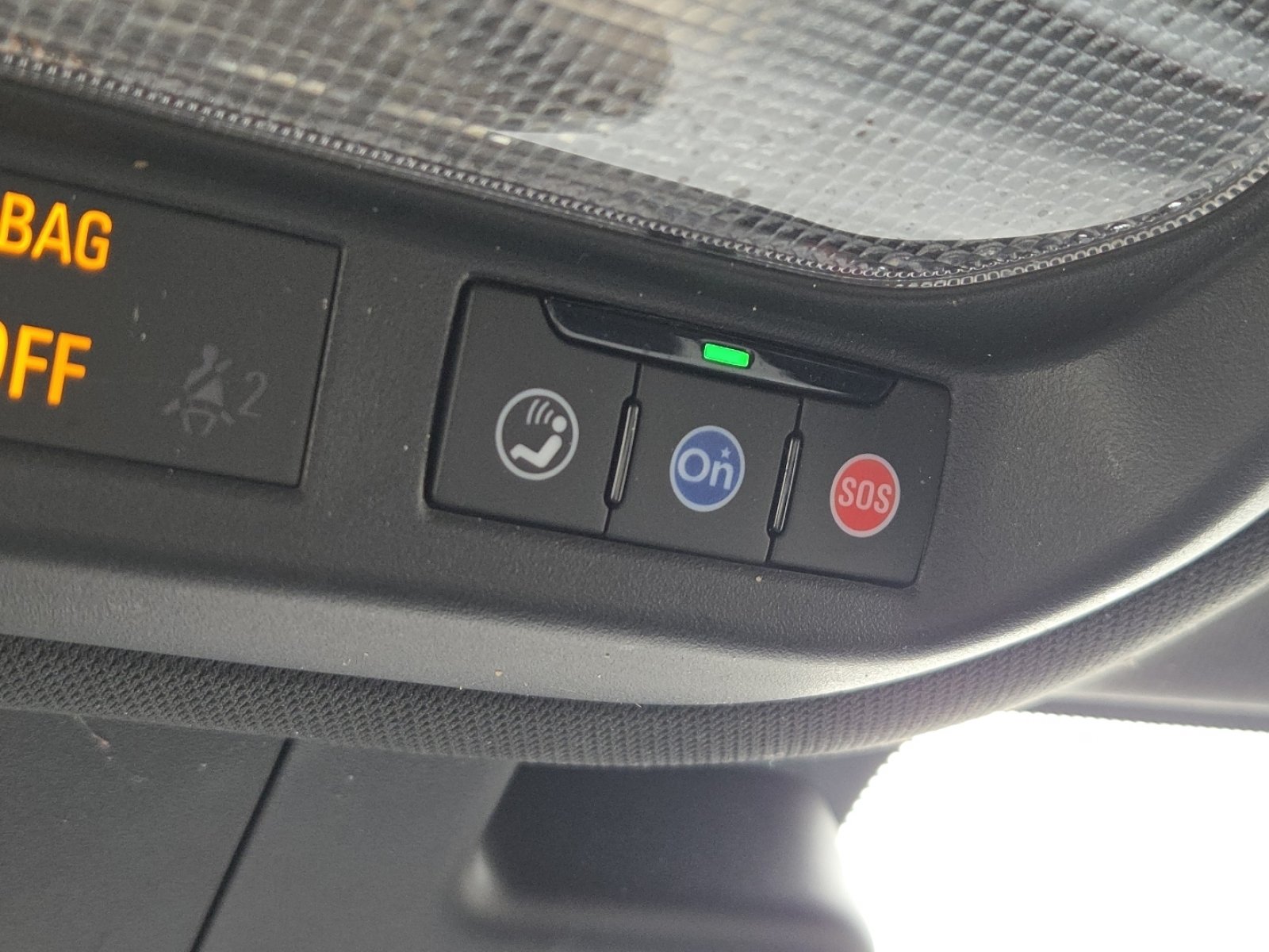 Used 2024 Chevrolet Trax RS w/ Driver Confidence Package FWD image 31