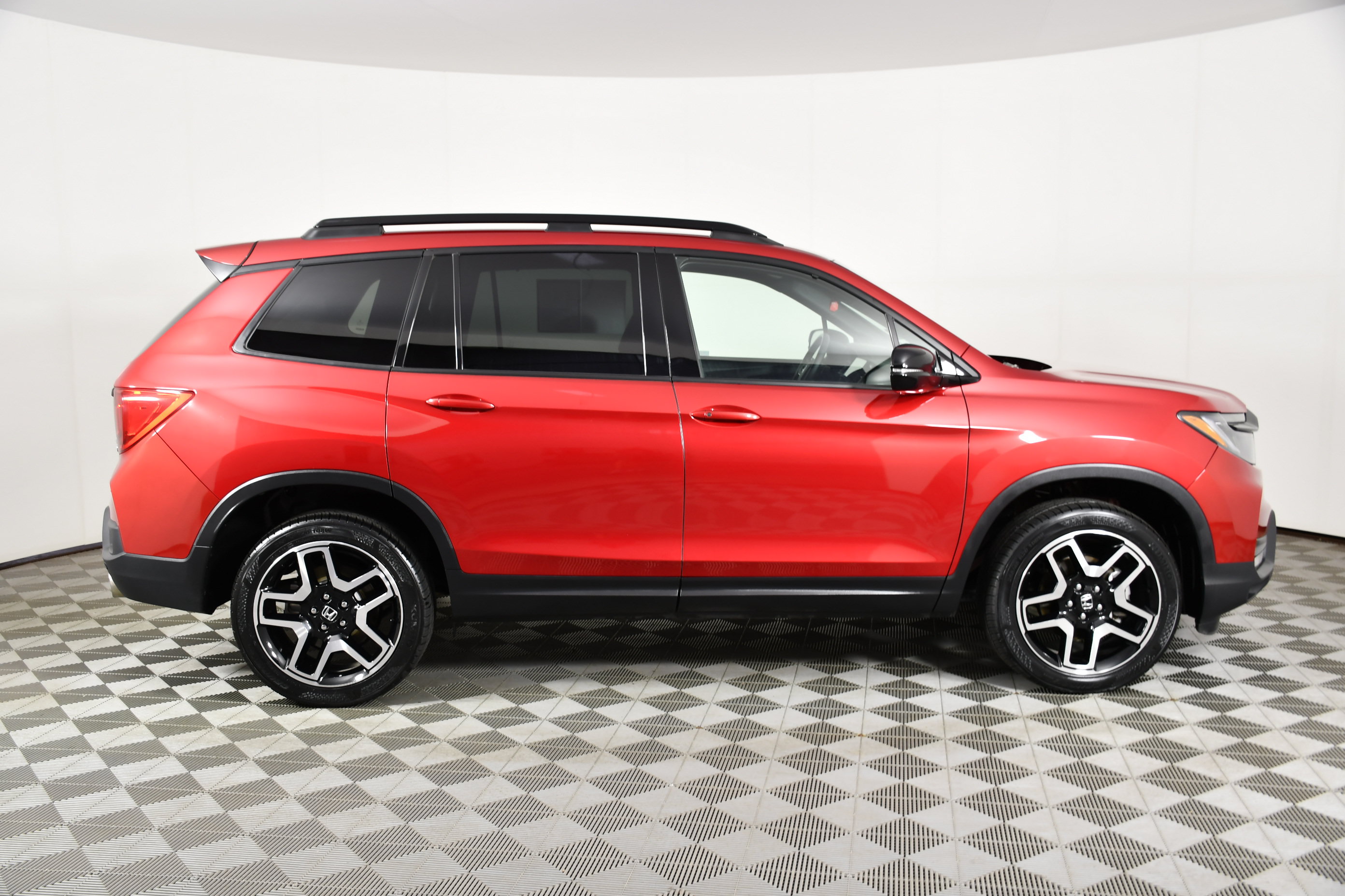 Certified 2023 Honda Passport Elite image 5