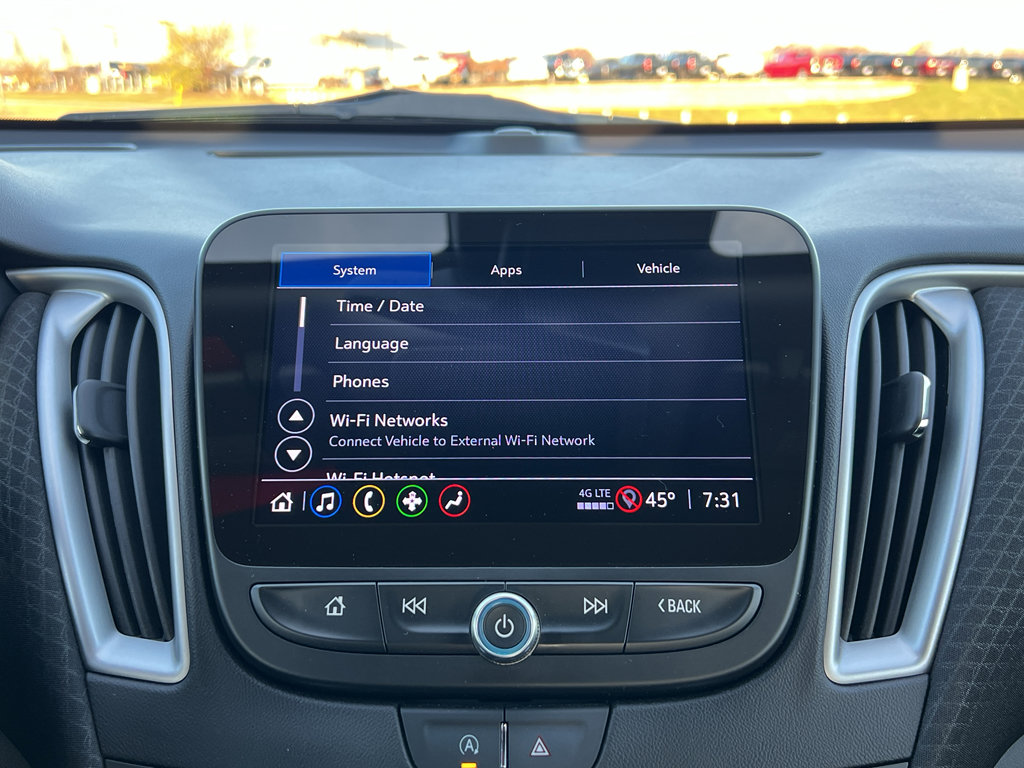 Used 2024 Chevrolet Malibu LT image 25