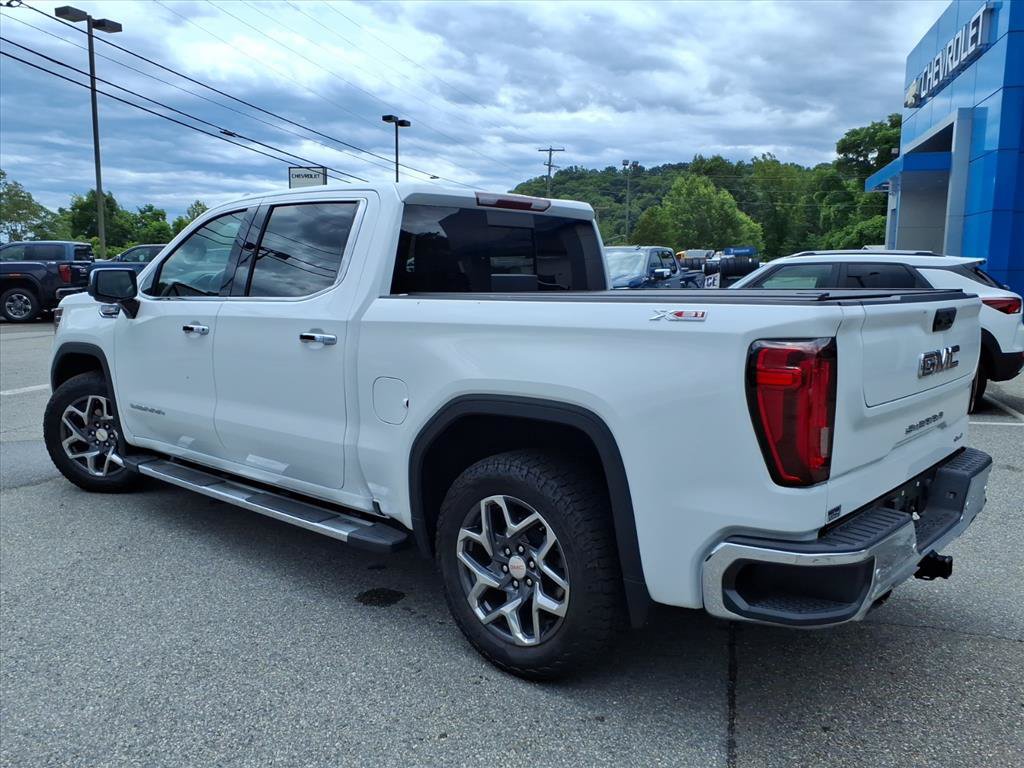 Used 2023 GMC Sierra 1500 SLT w/ SLT Premium Plus Package AWD/4WD image 6