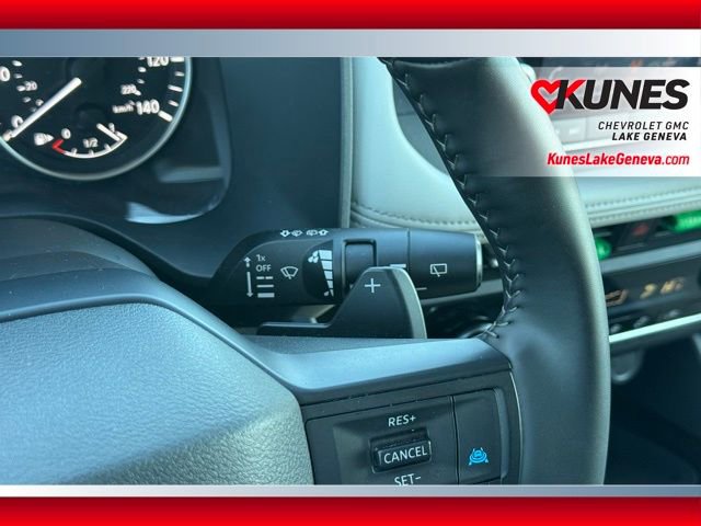 Used 2025 Nissan Rogue SV image 42
