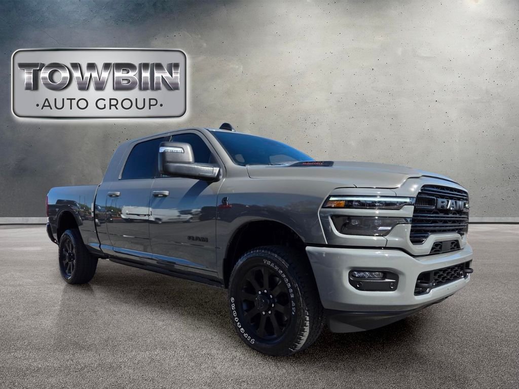 Used 2025 RAM 2500 Laramie AWD/4WD image 2