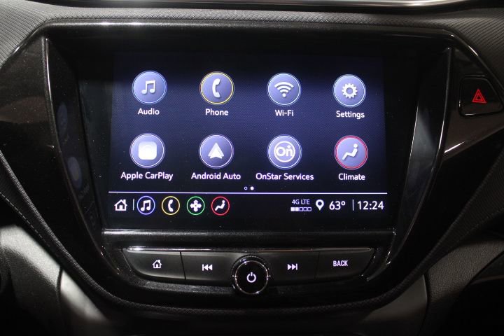 Used 2023 Chevrolet TrailBlazer LT w/ Convenience Package FWD image 3