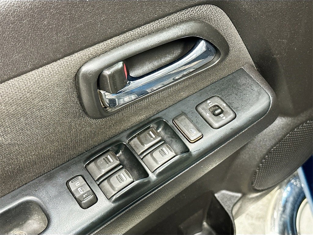 Used 2012 Chevrolet Colorado LT image 17