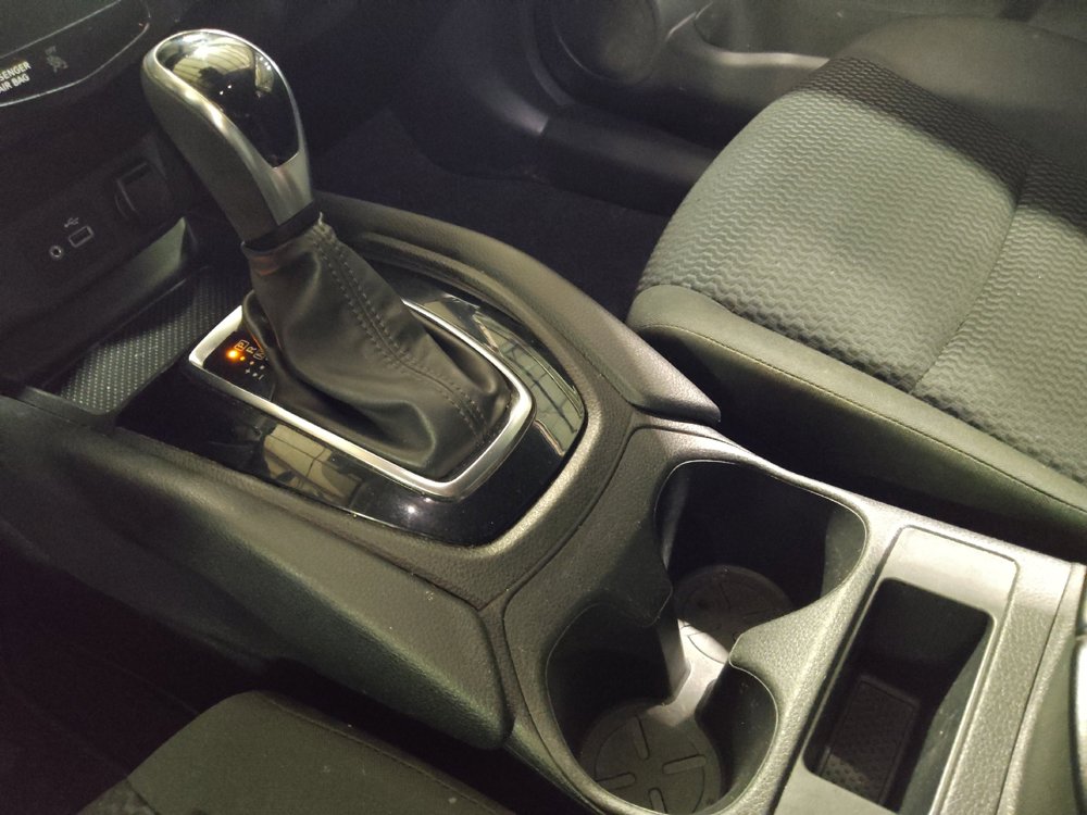 Used 2020 Nissan Rogue Sport S w/ Appearance Package FWD image 26