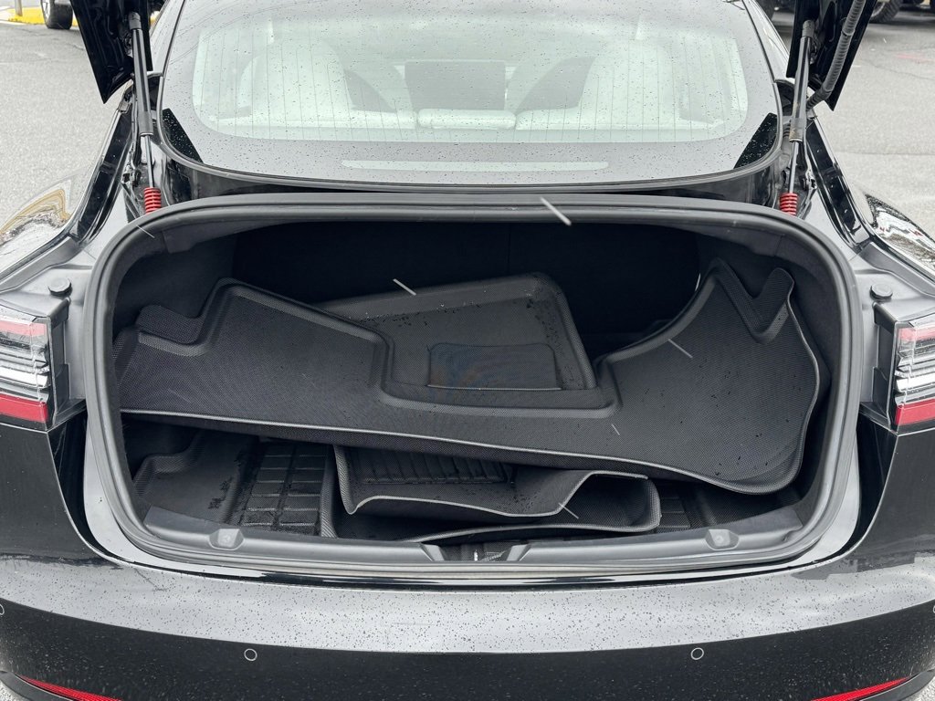 Used 2019 Tesla Model 3 Performance image 18