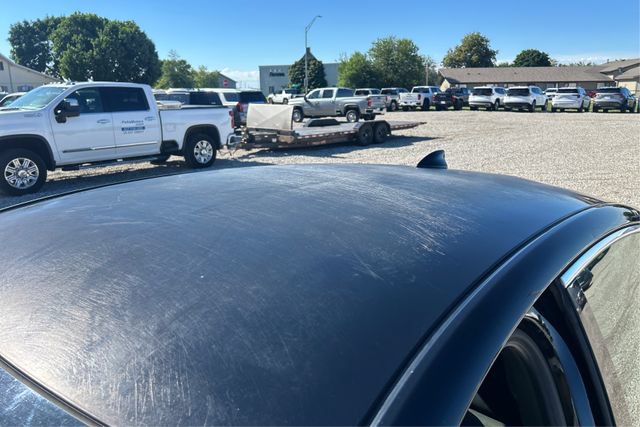 Used 2017 Chevrolet Malibu LT FWD image 12