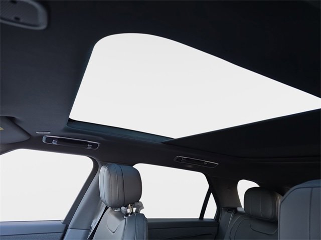 New 2026 Land Rover Range Rover Sport SE image 17