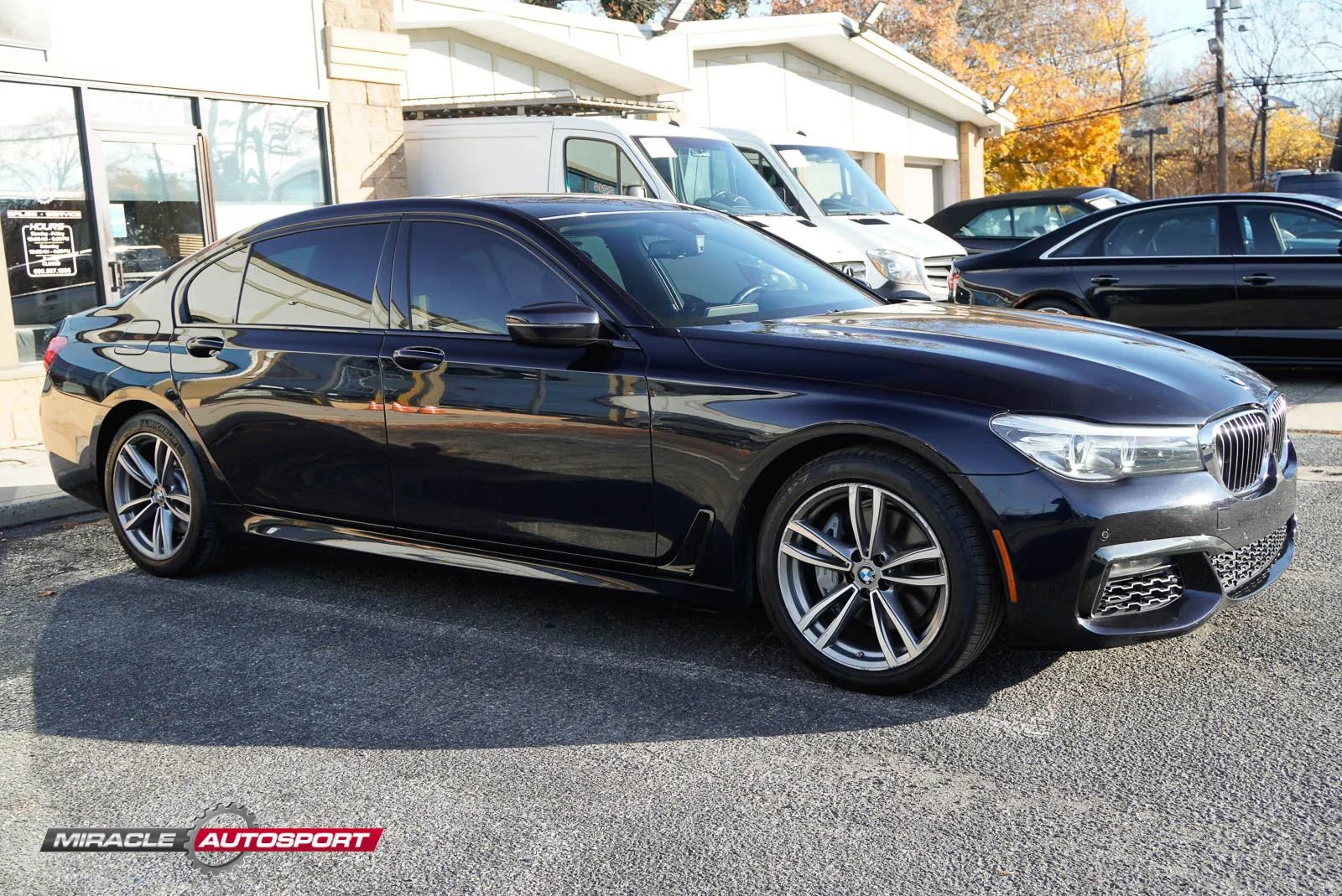 Used 2018 BMW 740i w/ M Sport Package image 9