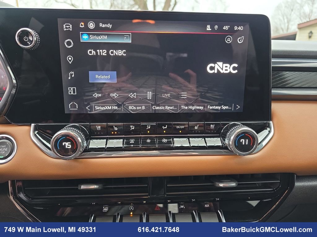 Used 2025 GMC Canyon AT4 w/ Nightfall Edition image 19