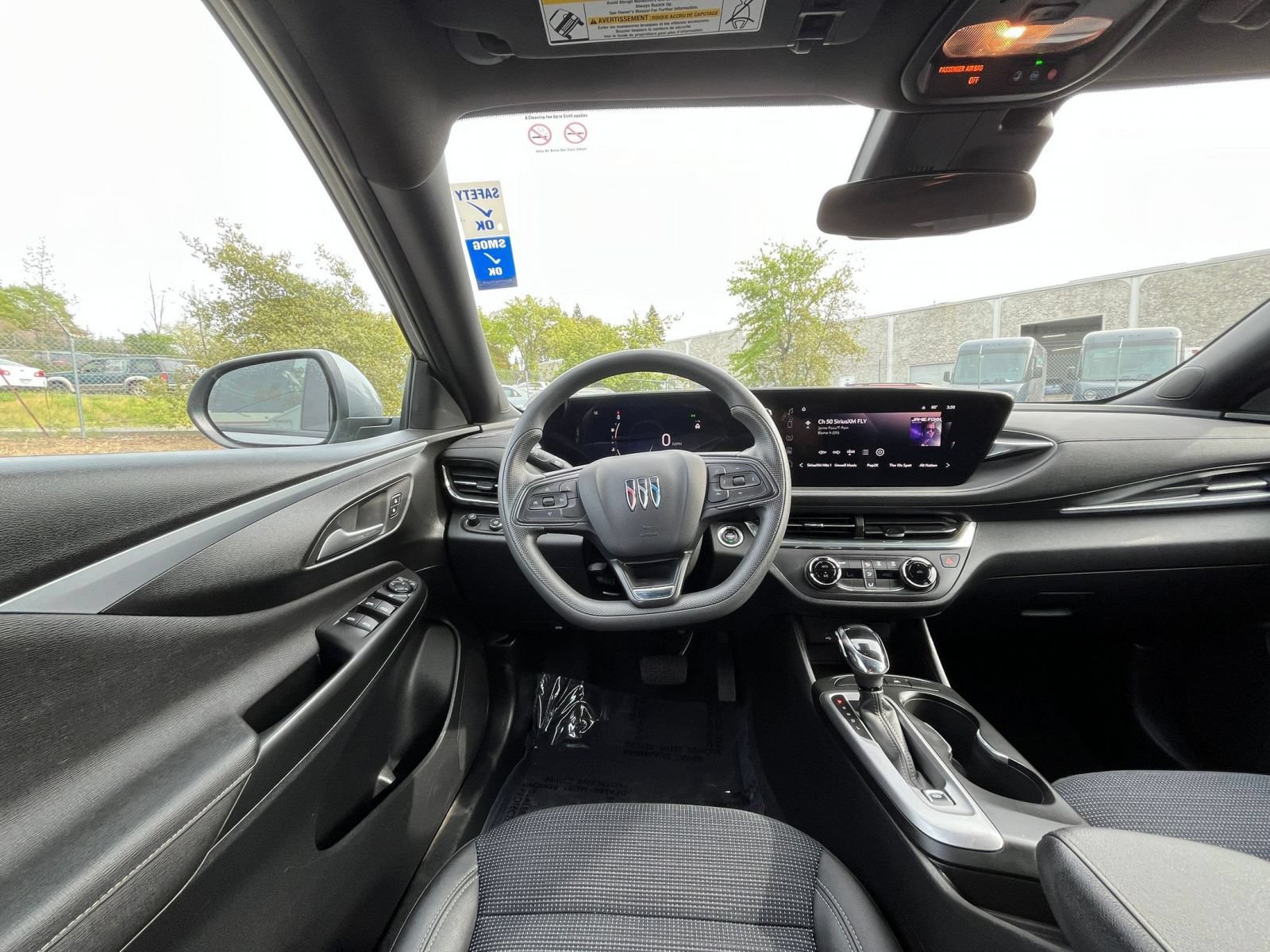 Used 2025 Buick Envista Sport Touring FWD image 33