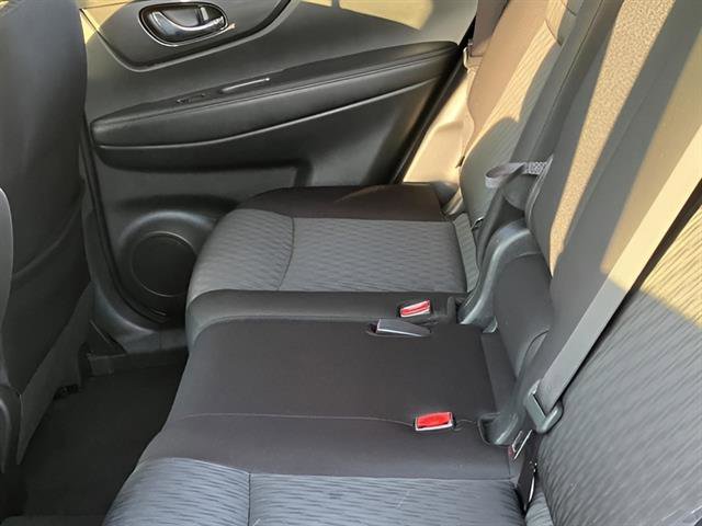Used 2020 Nissan Rogue SV w/ Sun & Sound Touring Package image 10
