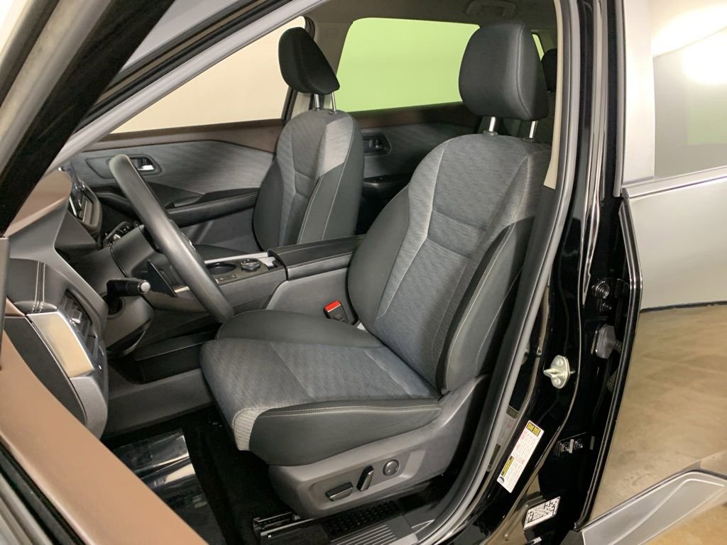 Used 2023 Nissan Rogue SV AWD/4WD image 28