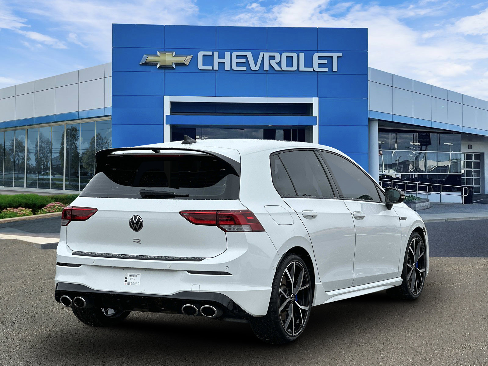 Used 2023 Volkswagen Golf R 2.0T DSG AWD image 4