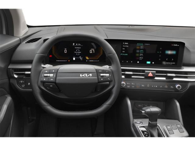 Used 2026 Kia Sportage EX FWD image 9