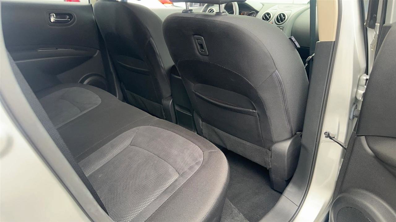 Used 2013 Nissan Rogue S w/ Special Edition Pkg image 28