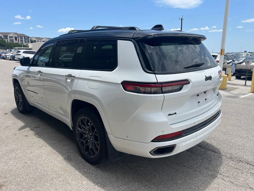 Used 2025 Jeep Grand Cherokee L Summit AWD/4WD image 5